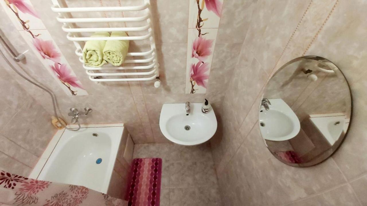 Apartmán Айстра Lvov Exteriér fotografie
